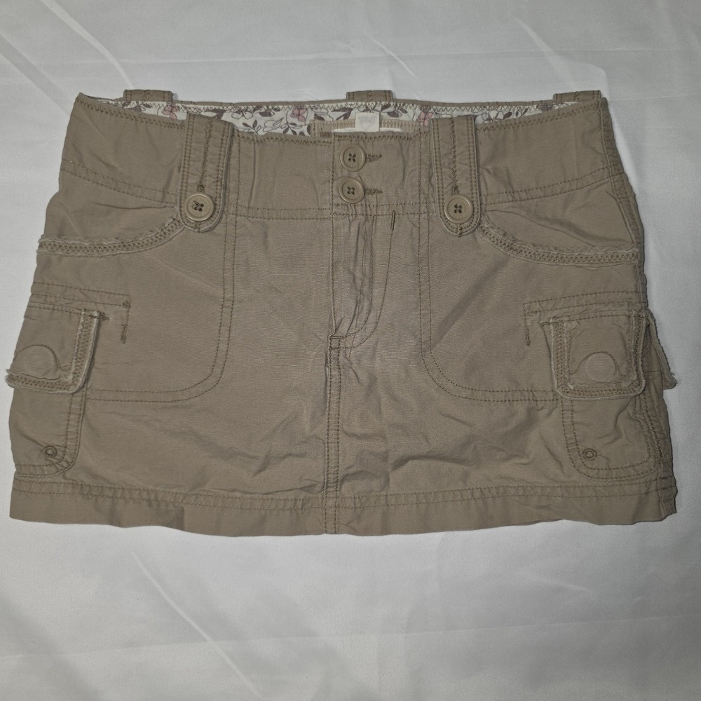 y2k Abercrombie  mini low waist cargo skirt Khaki Size 12 See Measurements